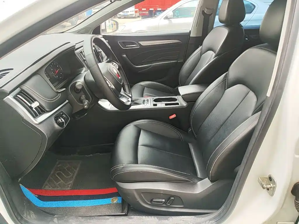 Roewe i6 Classic 2018 — фото 15