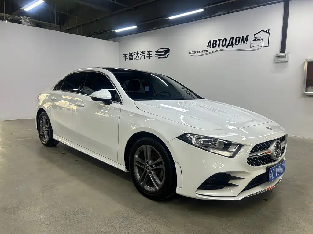 Mercedes-Benz A-Class 2021 — фото 2