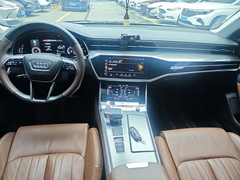 Audi A6L 2020 — фото 11