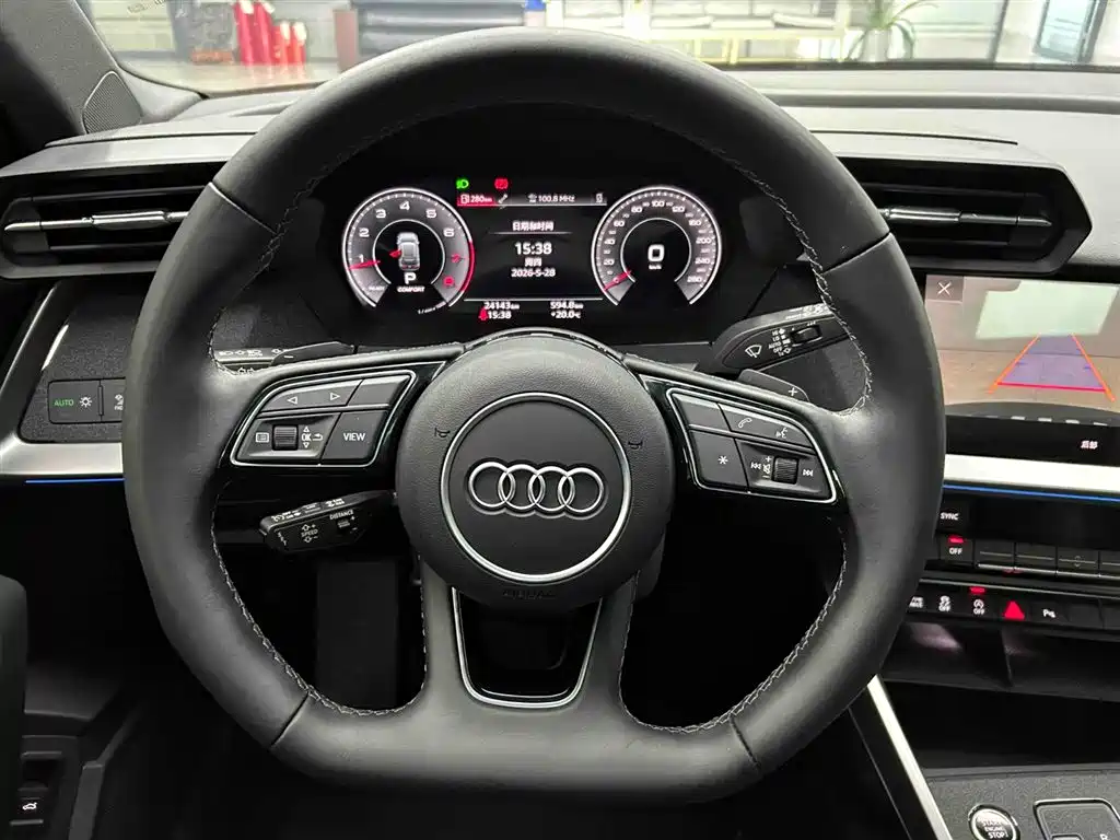 Audi A3 2023 — фото 3