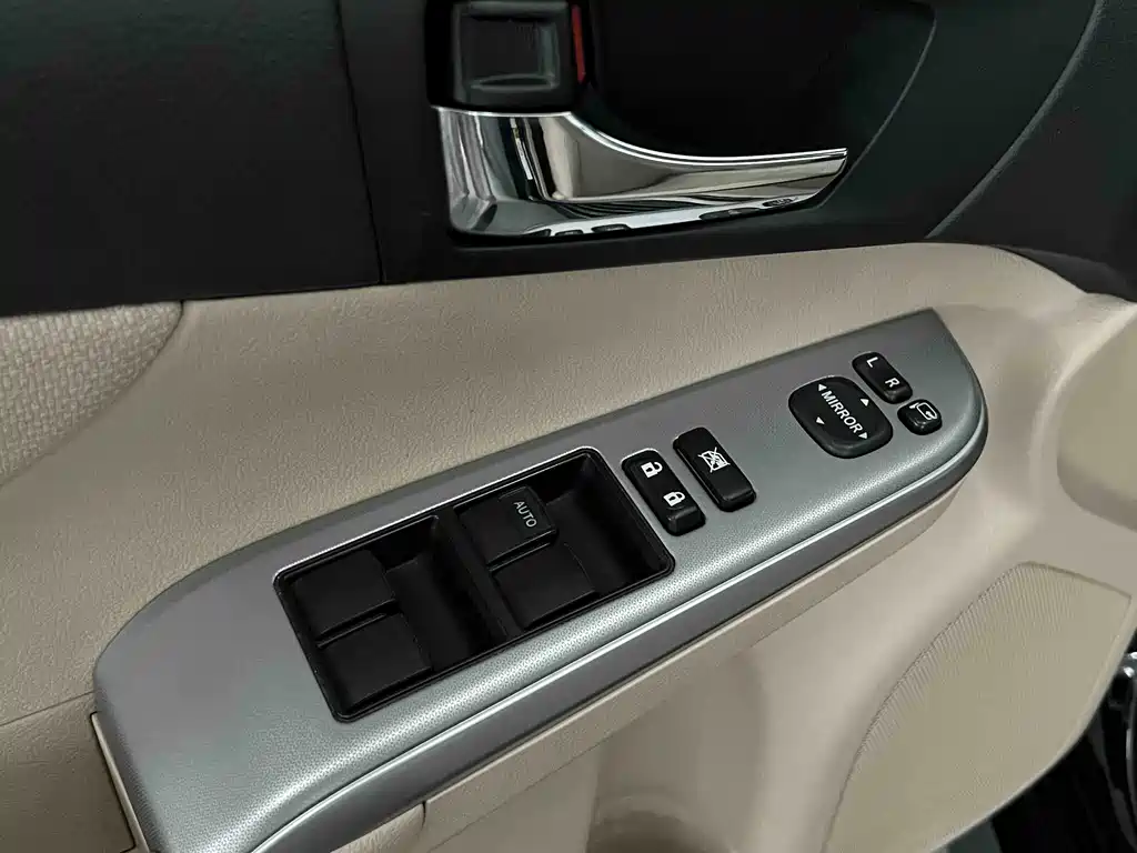Toyota Camry 2013