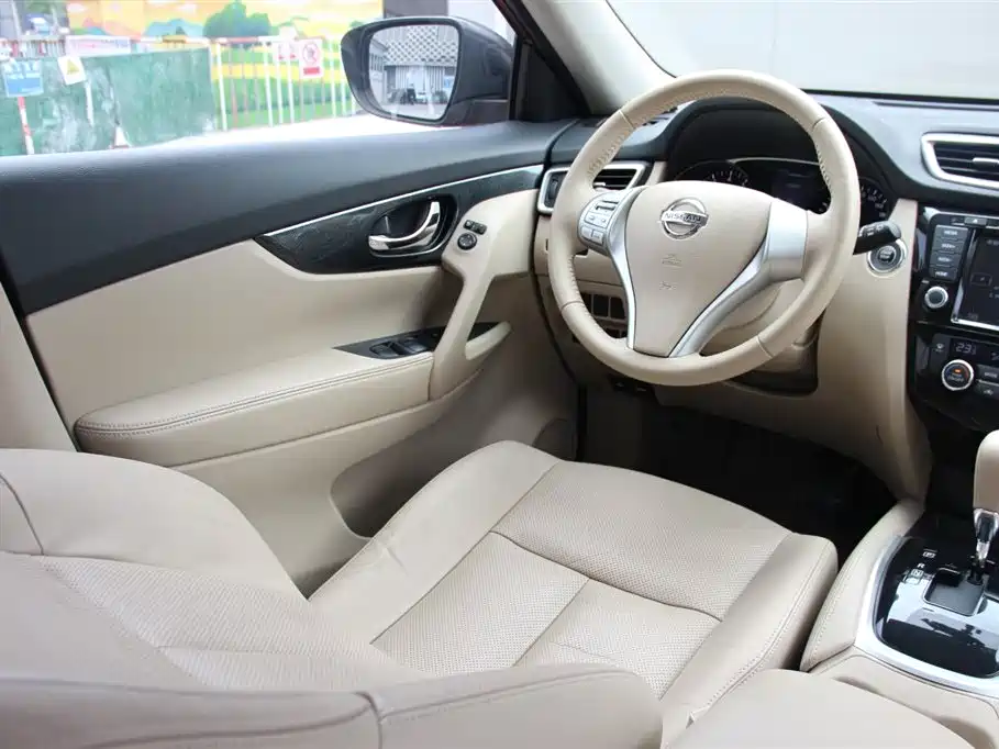 Nissan X-Trail 2015 — фото 13