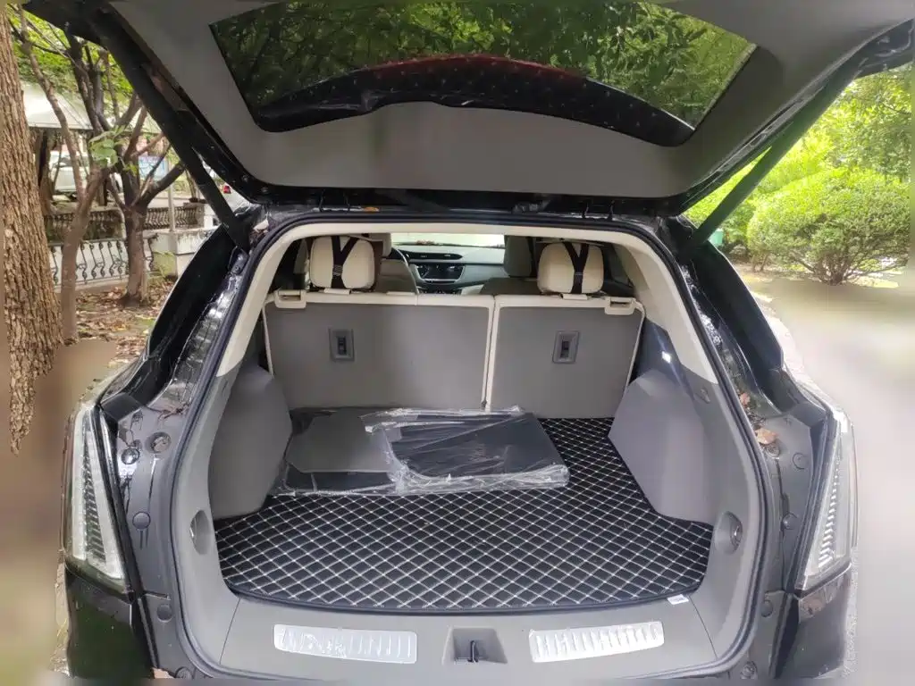 Cadillac XT5 2023 — фото 15