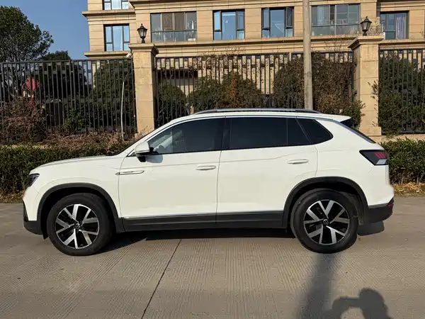 Volkswagen Tayron 2023