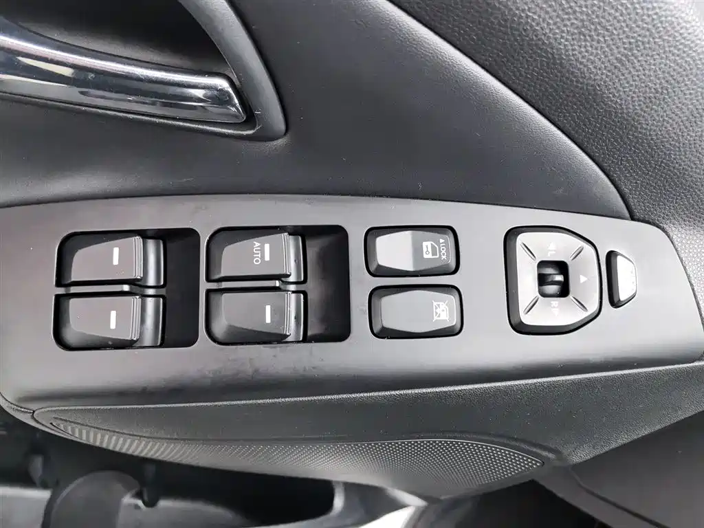 Hyundai ix35 2016 — фото 9