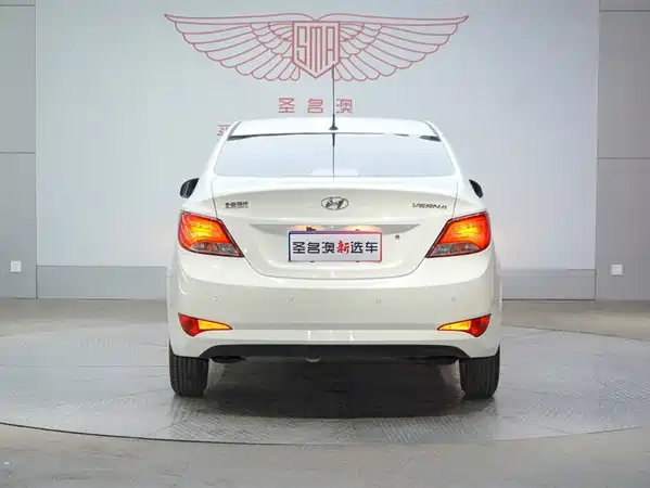 Hyundai Accent 2016