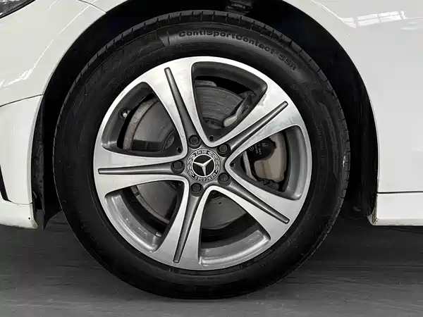 Mercedes-Benz C-Class 2019