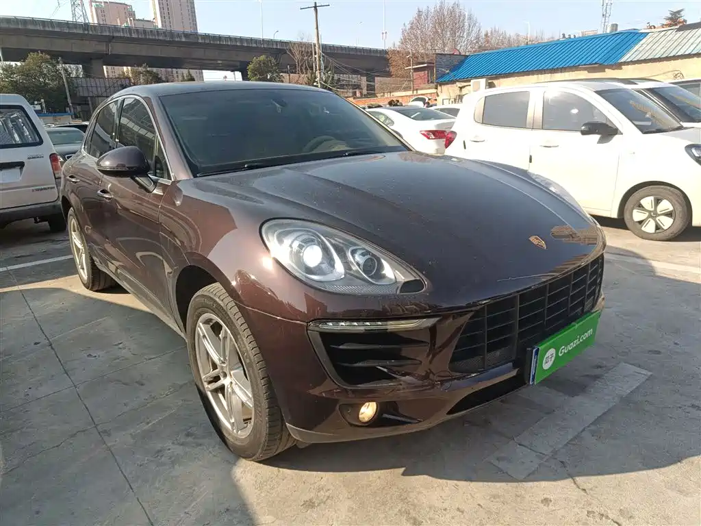 Porsche Macan 2016 — фото 22