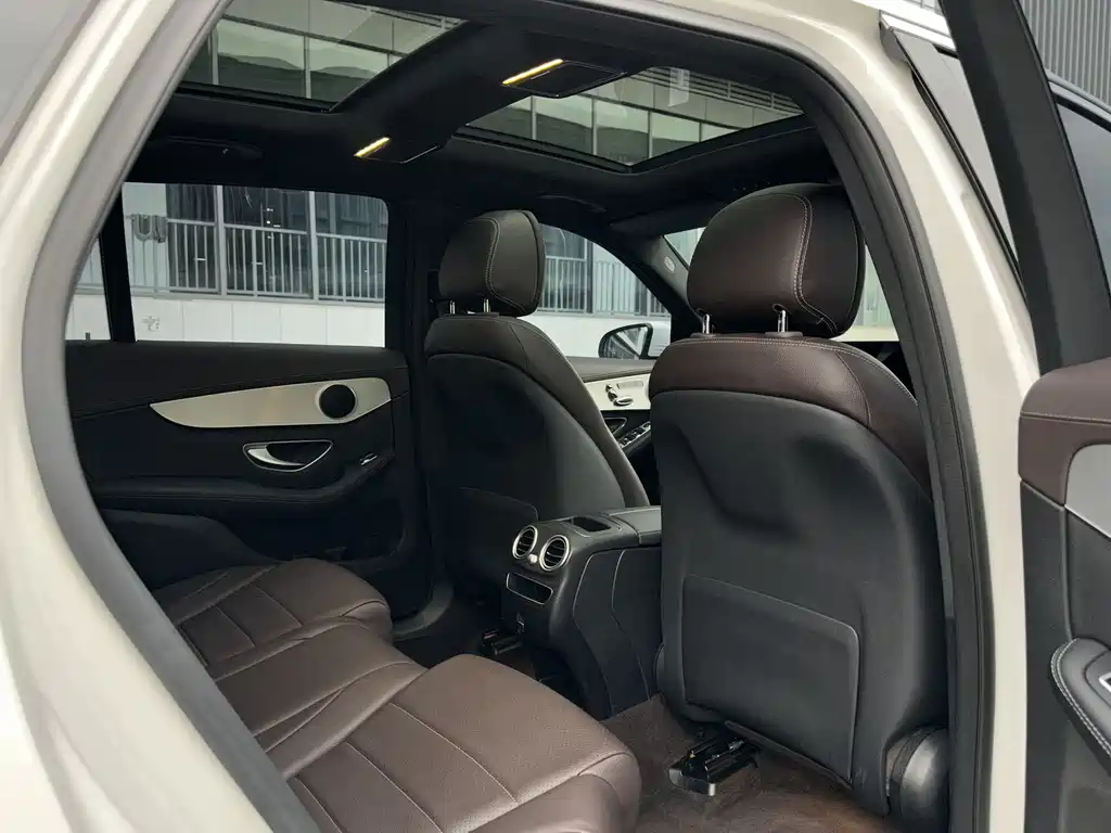 Mercedes-Benz GLC 2021 — фото 14
