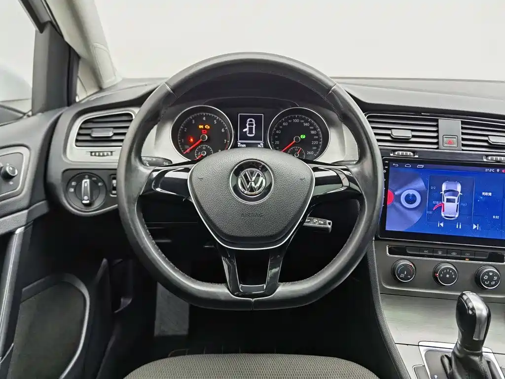 Volkswagen Golf 2016 — фото 11