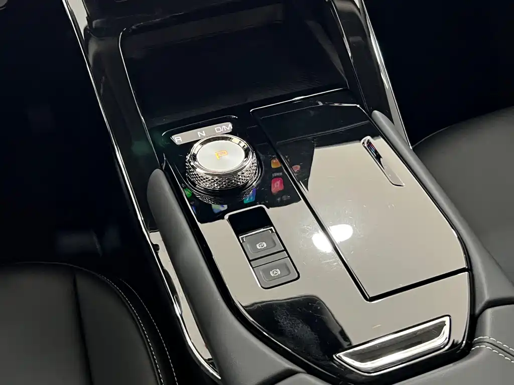 Haval H6 2025 — фото 18