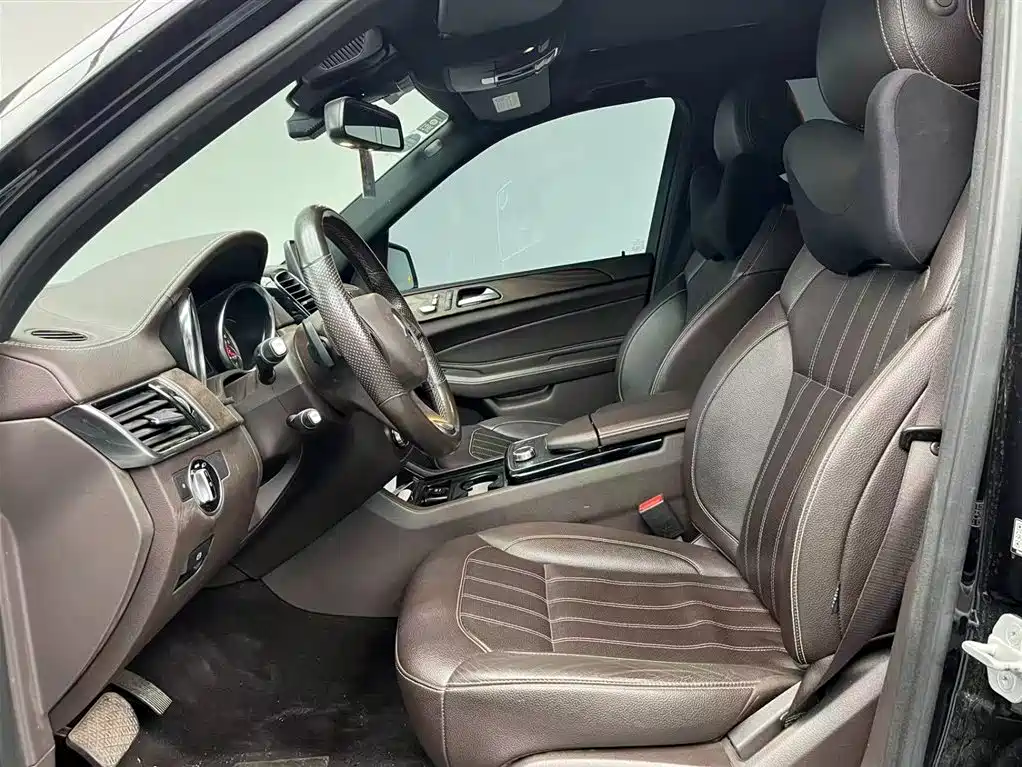 Mercedes-Benz GLE 2019 — фото 6