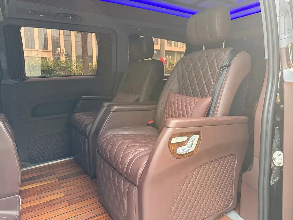 Mercedes-Benz Vito 2018 — фото 15