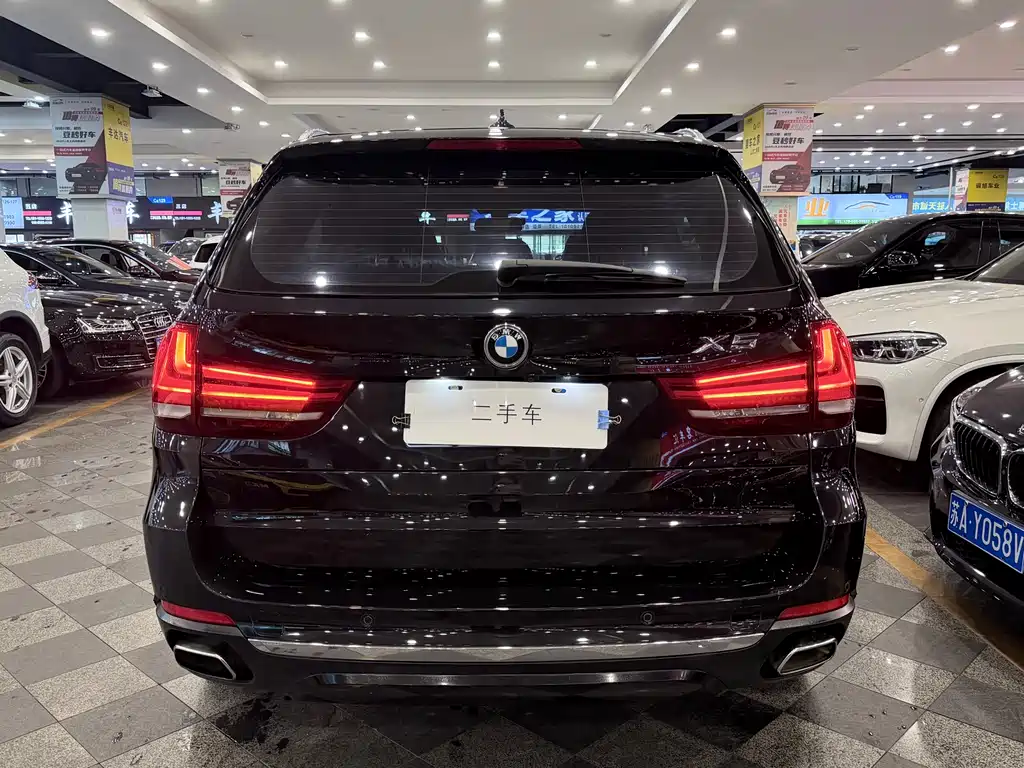 BMW X5 2017 — фото 15