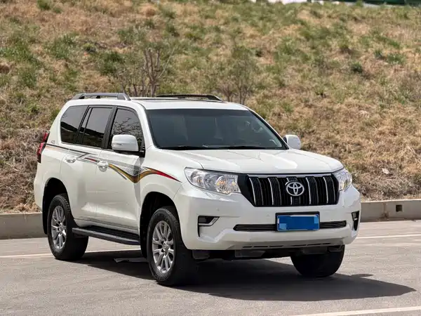 Toyota Prado 2018