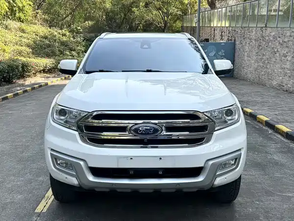 Ford Everest 2017