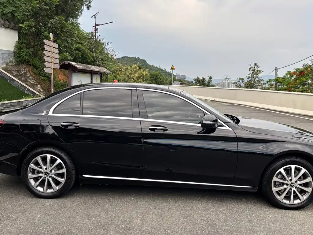 Mercedes-Benz C-Class 2021 — фото 14