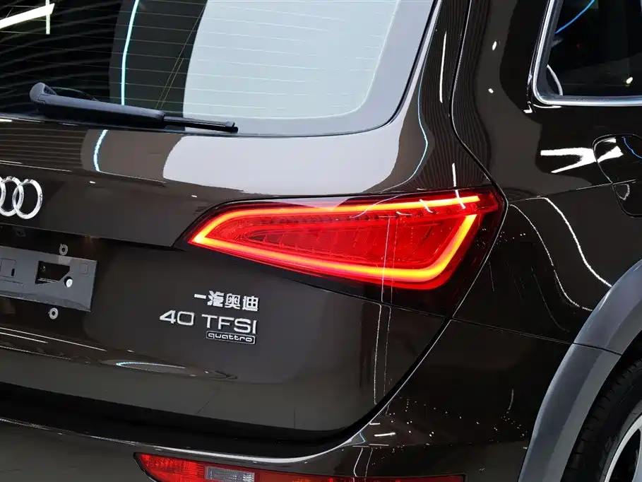 Audi Q5 2018 — фото 15