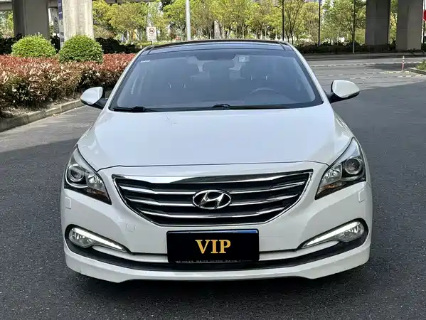Hyundai Mistra 2014