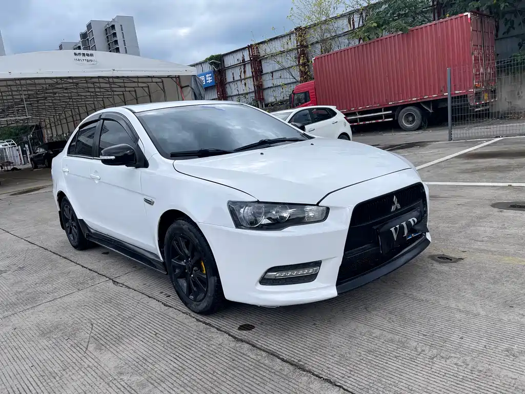 Mitsubishi Lancer EX 2014 — фото 3