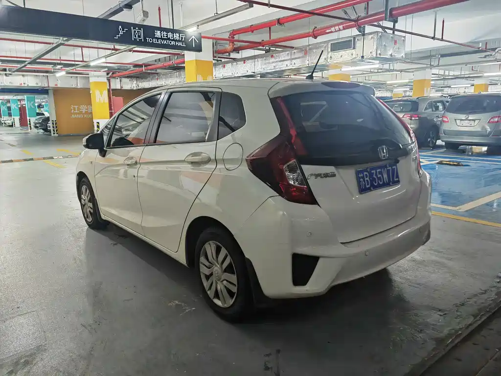 Honda Fit 2017 — фото 4