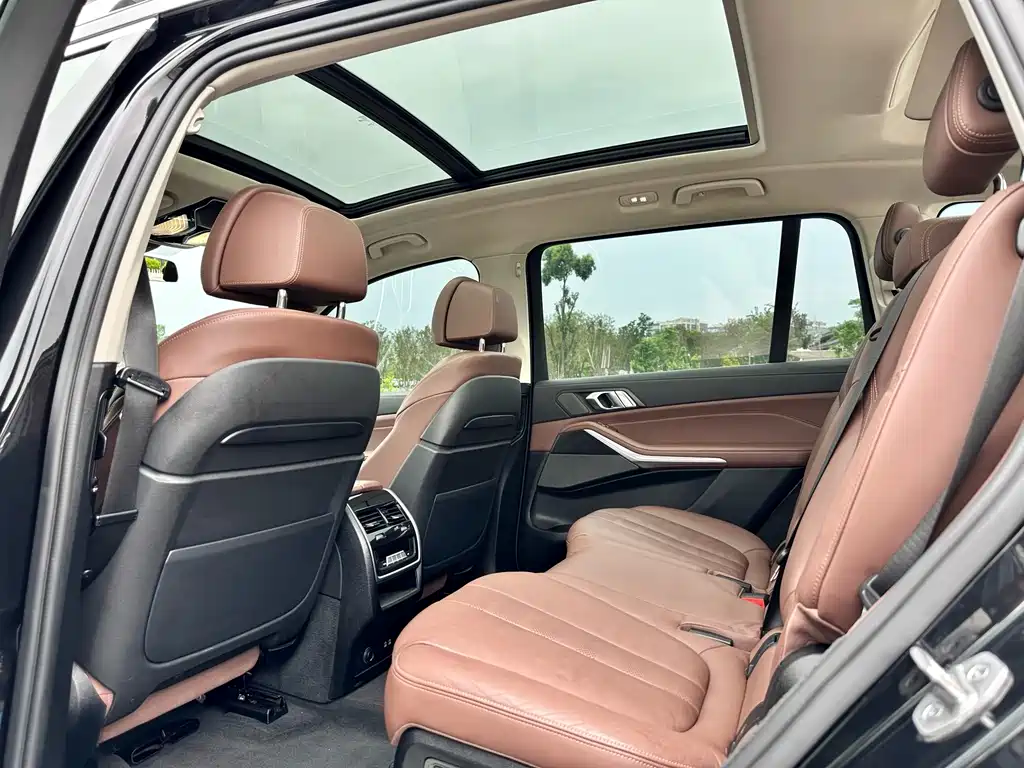 BMW X7 2022 — фото 14