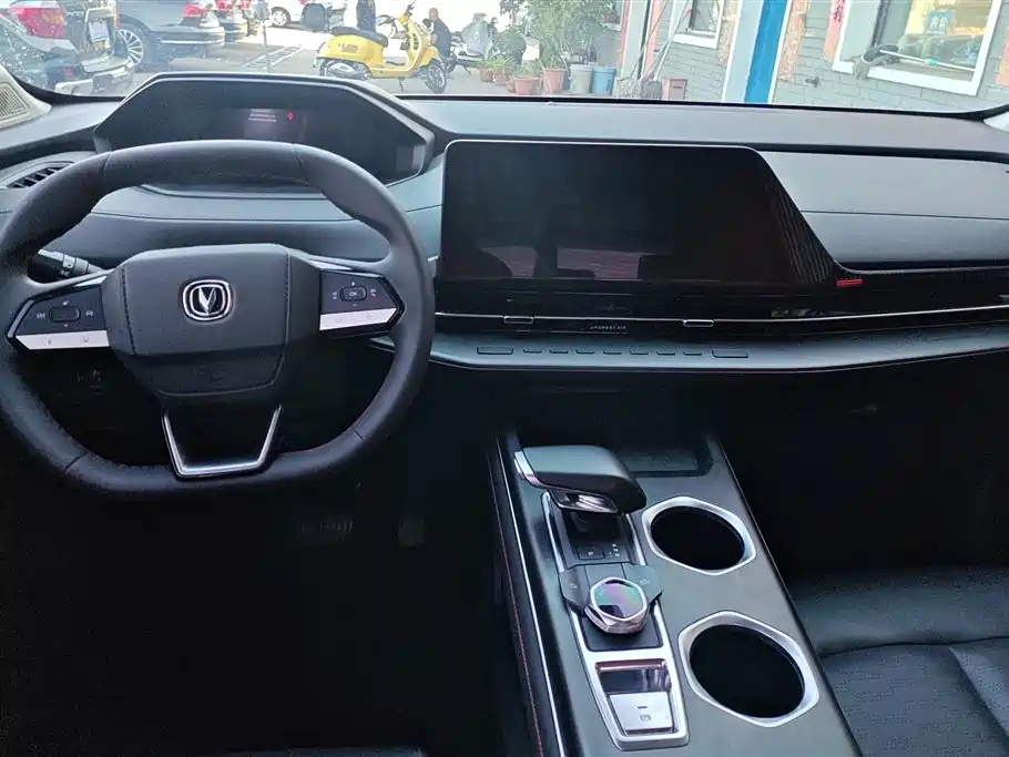 Changan CS55PLUS 2022 — фото 12
