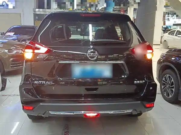 Nissan X-Trail 2021