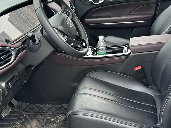 GAC Trumpchi M6 2023