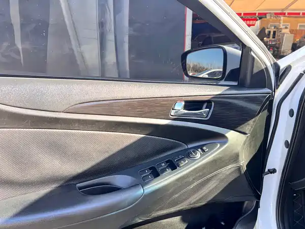 Hyundai Sonata 2013