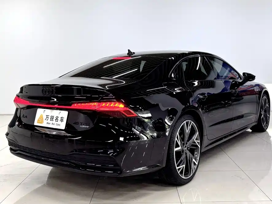 Audi A7L 2024 — фото 3