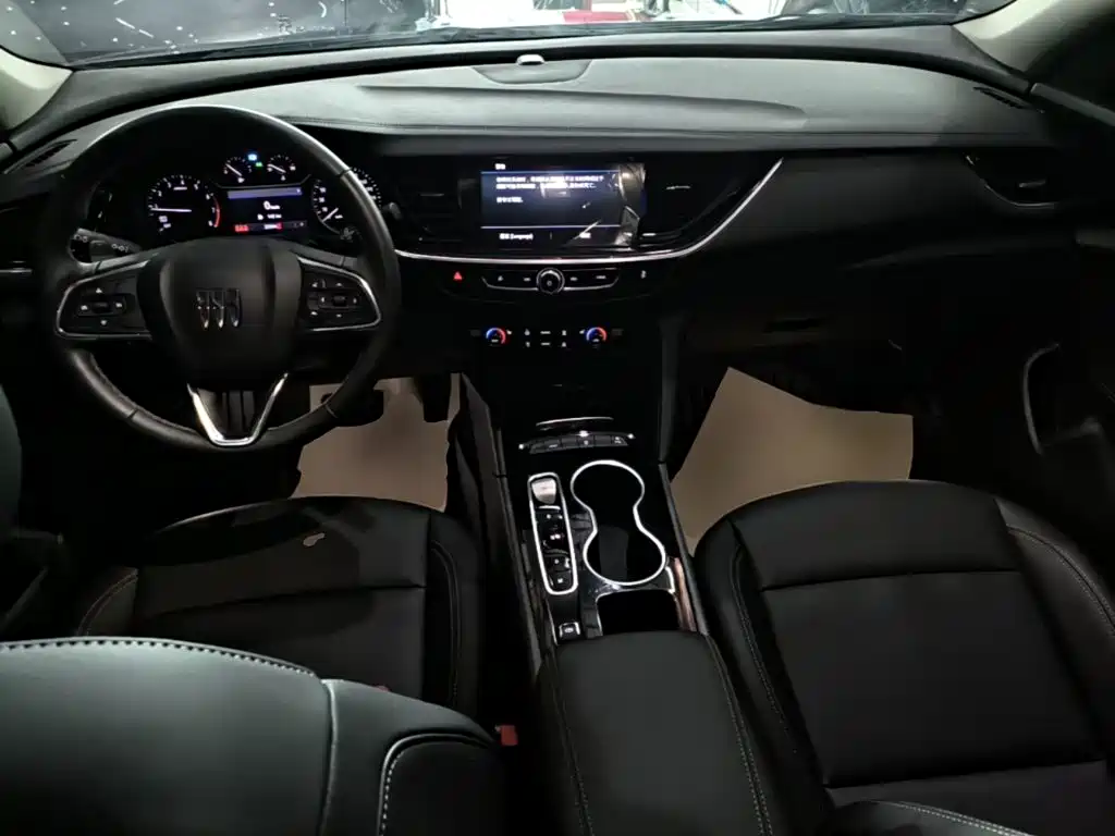 Buick Regal 2025 — фото 10