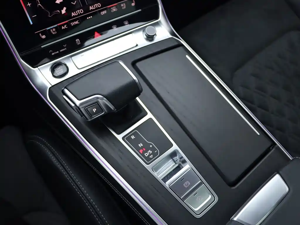 Audi A6L 2024 — фото 14