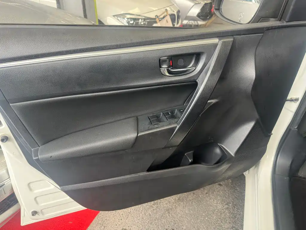 Toyota Levin 2015 — фото 14