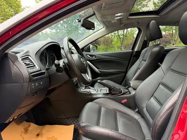Mazda Atenza 2015