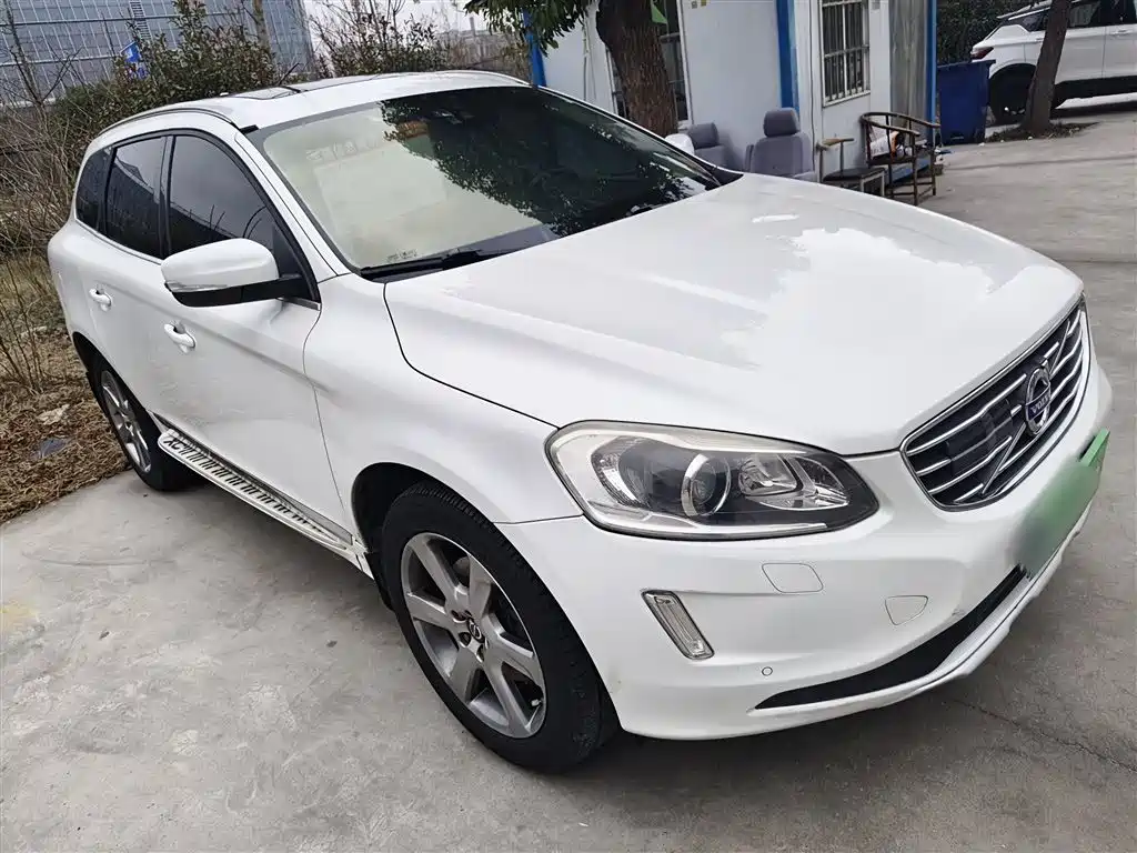 Volvo XC60 2015 — фото 22