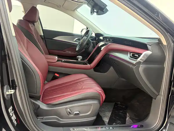 Hongqi H5 2024