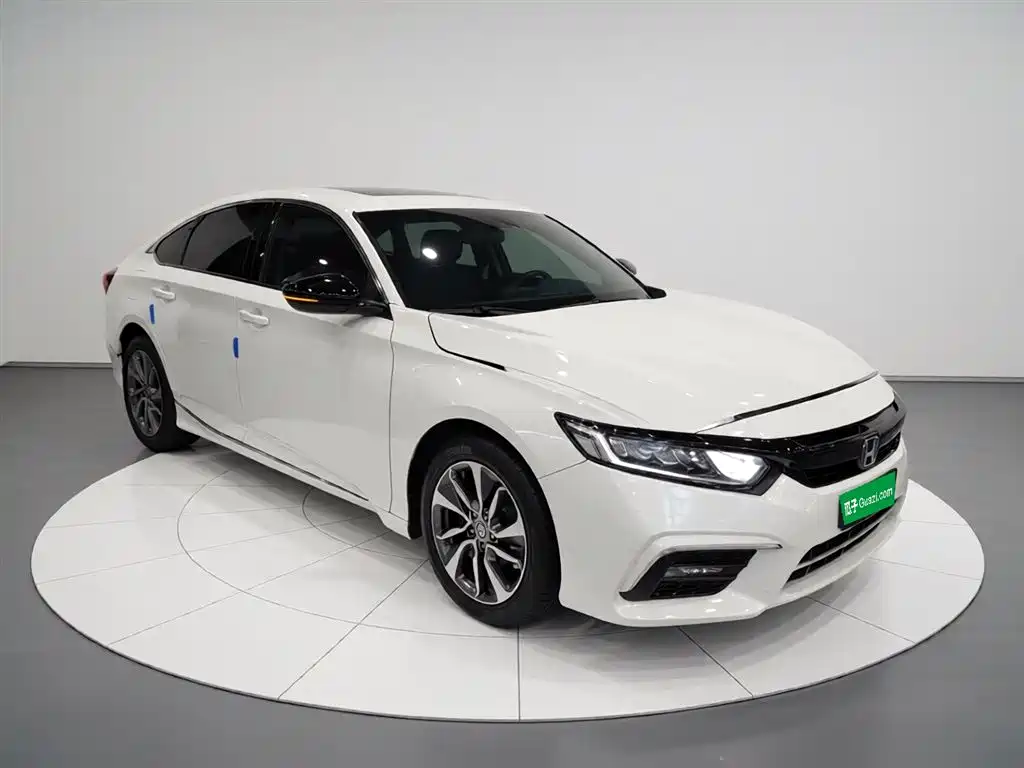 Honda Inspire 2021 — фото 22