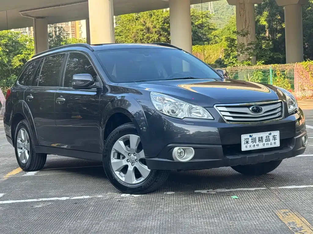 Subaru Outback 2010 — фото 4