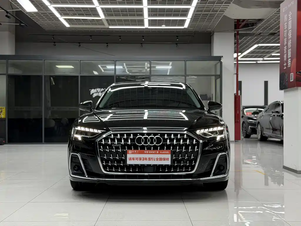 Audi A8 2022