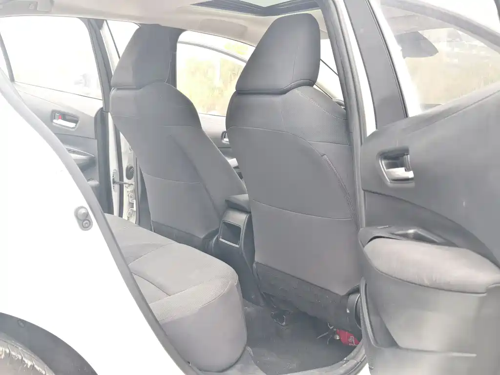 Toyota Corolla 2022 — фото 10