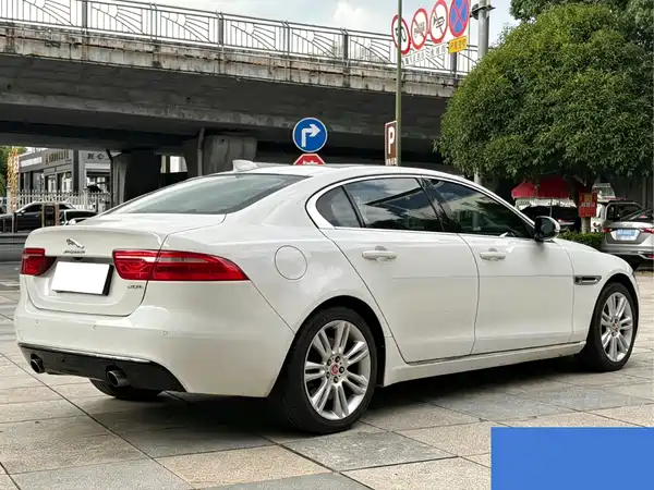 Jaguar XEL 2018
