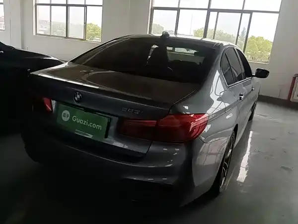 BMW 5 Series 2019