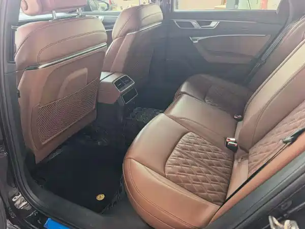 Audi A6L 2025