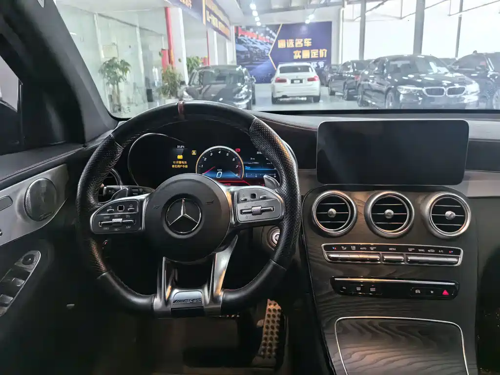 Mercedes-Benz GLC AMG 2021 — фото 22