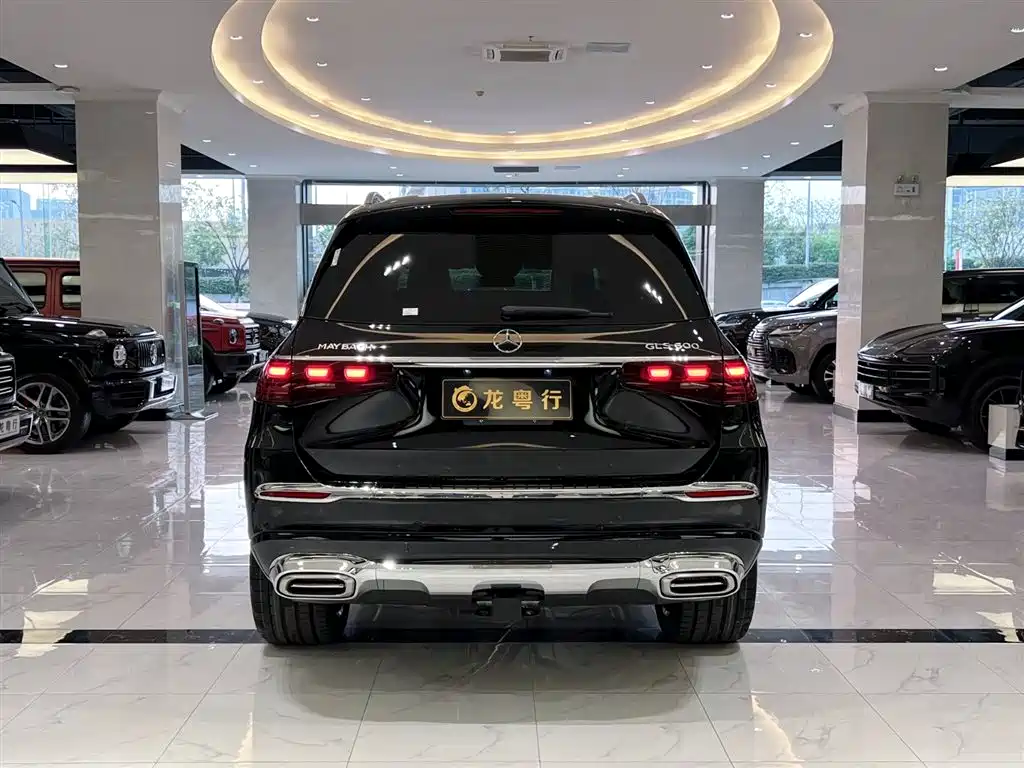 Mercedes-Benz GLS — фото 4