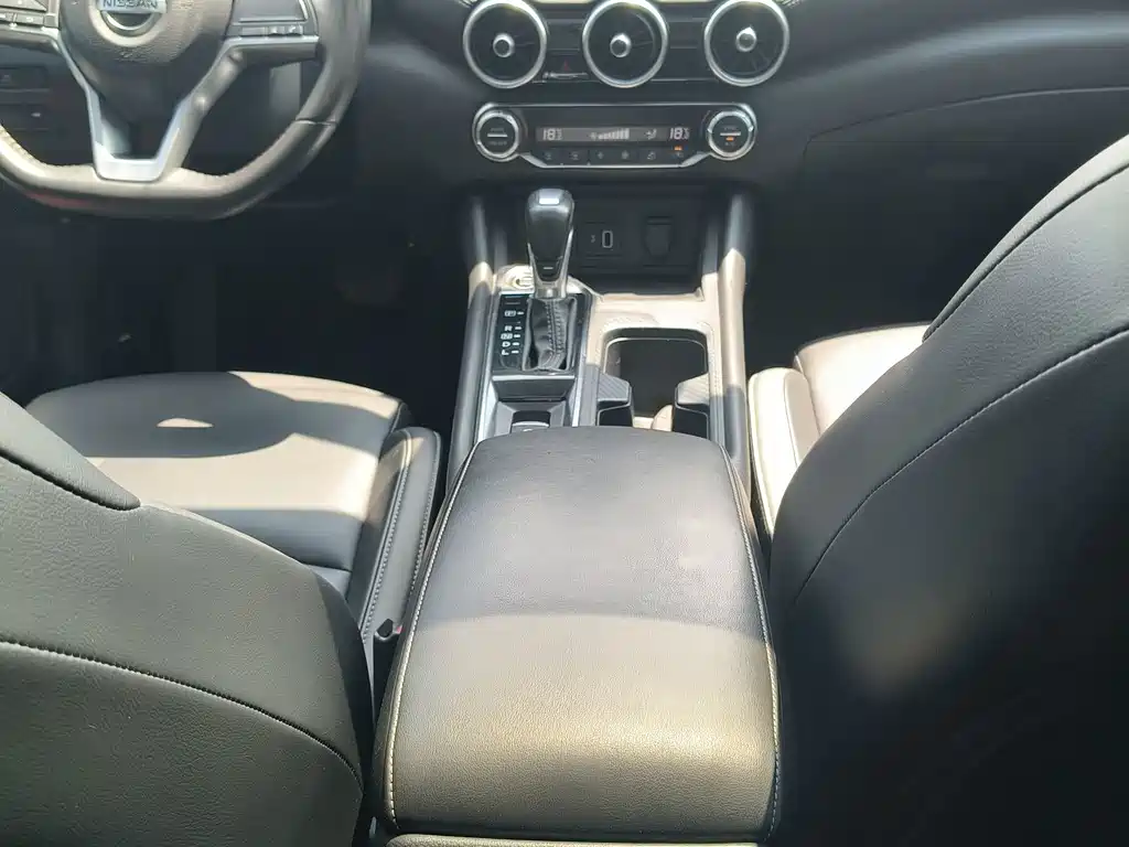 Nissan Sylphy 2022 — фото 15