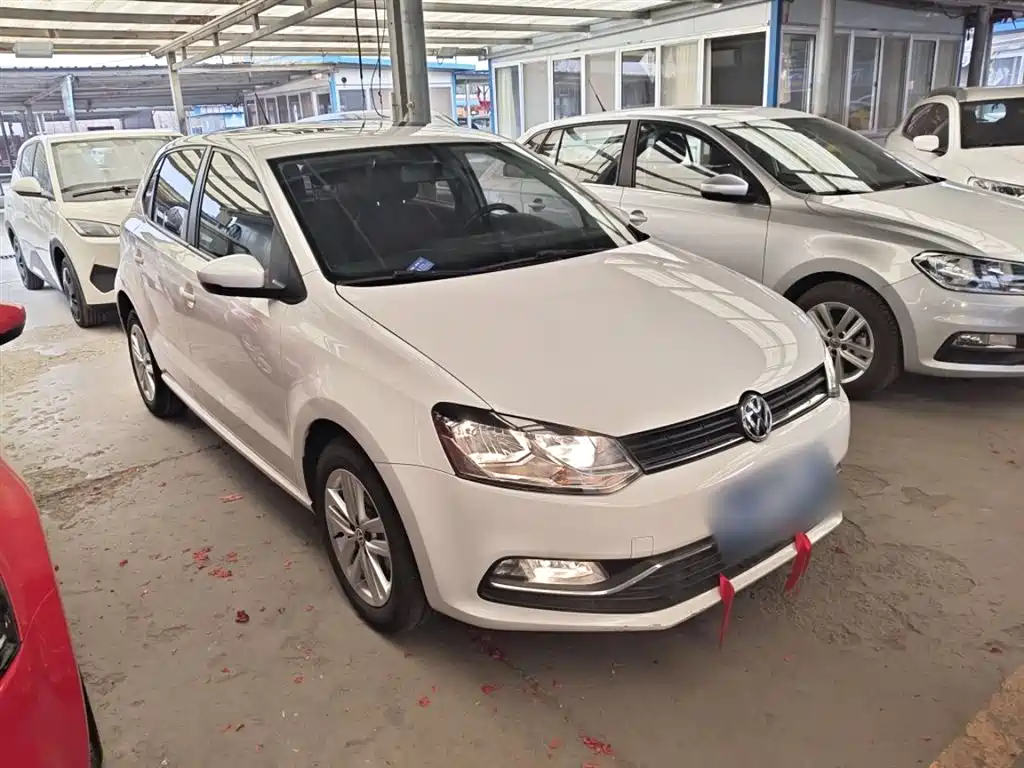 Volkswagen Polo 2018 — фото 22