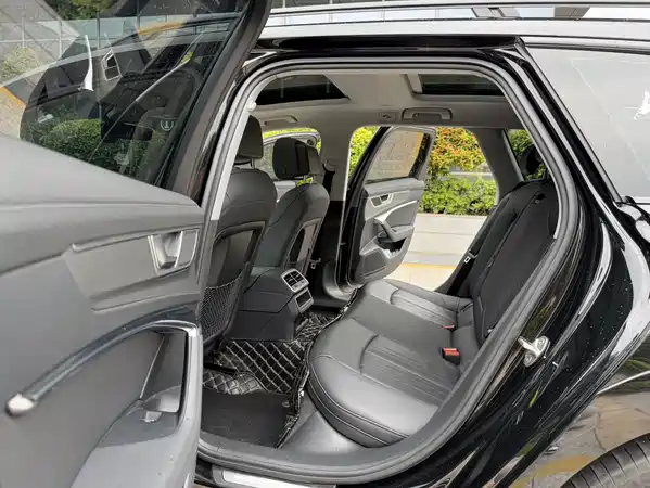 Audi A6 2023