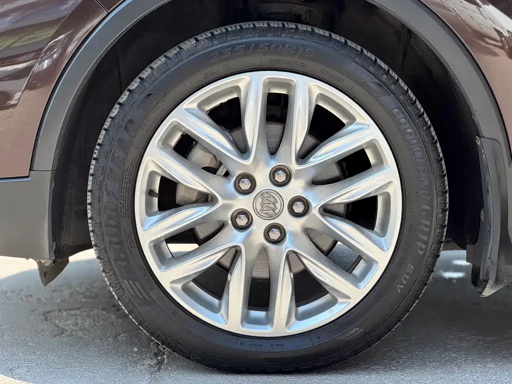 Buick Envision Plus 2020 — фото 21